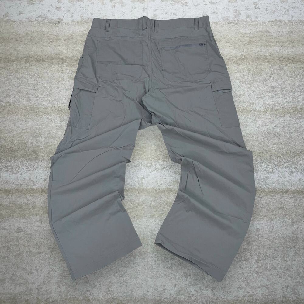 Vintage Y2K Cabelas Hiking Pants 34x30 Baggy Wide Leg Fit Grey Polyester